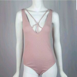 NWT Express Womens Size Small Pale Pink Ribbed Caged Front Sleeveless Bodysuit